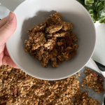 granola with banana