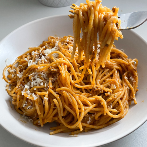 Spicy Spaghetti Bolognese: Quick and Easy Flavour Delight