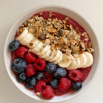 berry smoothie bowl