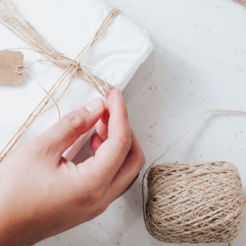15 Eid Gift Ideas For Friends They’ll Obsess Over