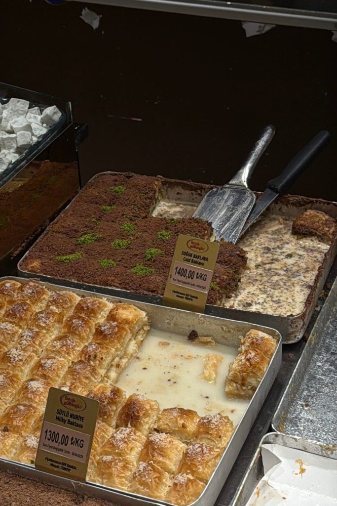 istanbul famous sweet