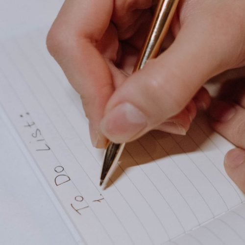 How to Complete To Do List and Stay Consistent Every Day