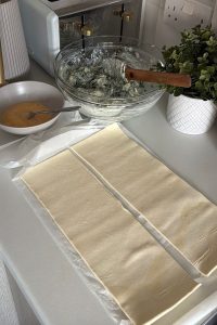cheese and spinach rolls