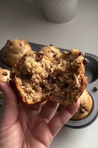 chocolate date muffins