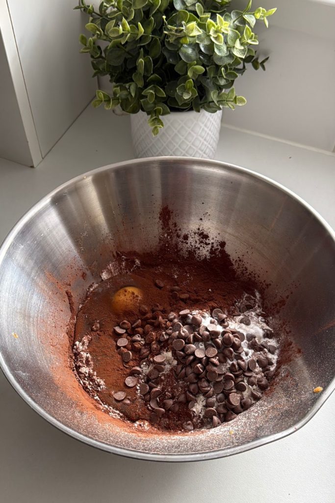 easy chocolate date cake
